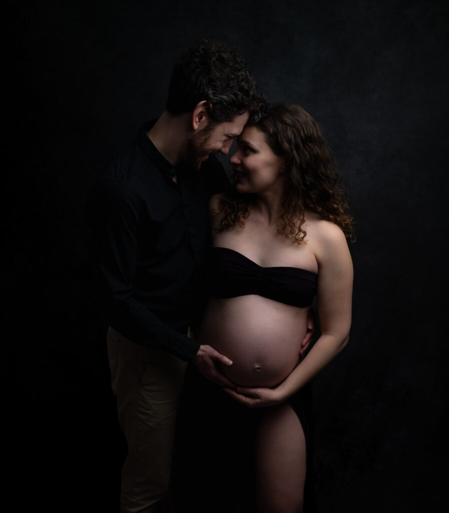 Femme enceinte body violet dentelle jupe violette dressing deuxième partie bodies voiles ensembles accessoires
photographe grossesse houilles photographe grossesse carrières sur seine photographe grossesse sartrouville photographe grossesse yvelines photographe grossesse hauts de seine photographe grossesse val d'oise photographe grossesse ile de france photographe grossesse paris