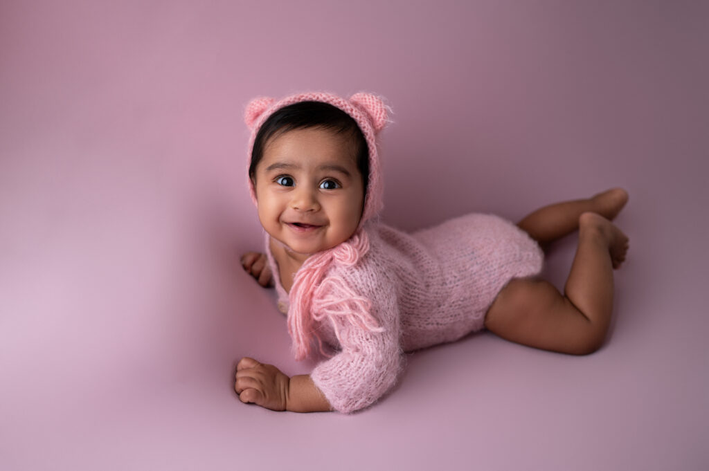 bébé de six mois sourire photographe bébé Houilles photographe bébé carrières-sur-seine photographe bébé sartrouville photographe bébé chatou photographe bébé montesson photographe bébé yvelines photographe bébé hauts de seine photogrpahe bébé versailles photographe bébé paris