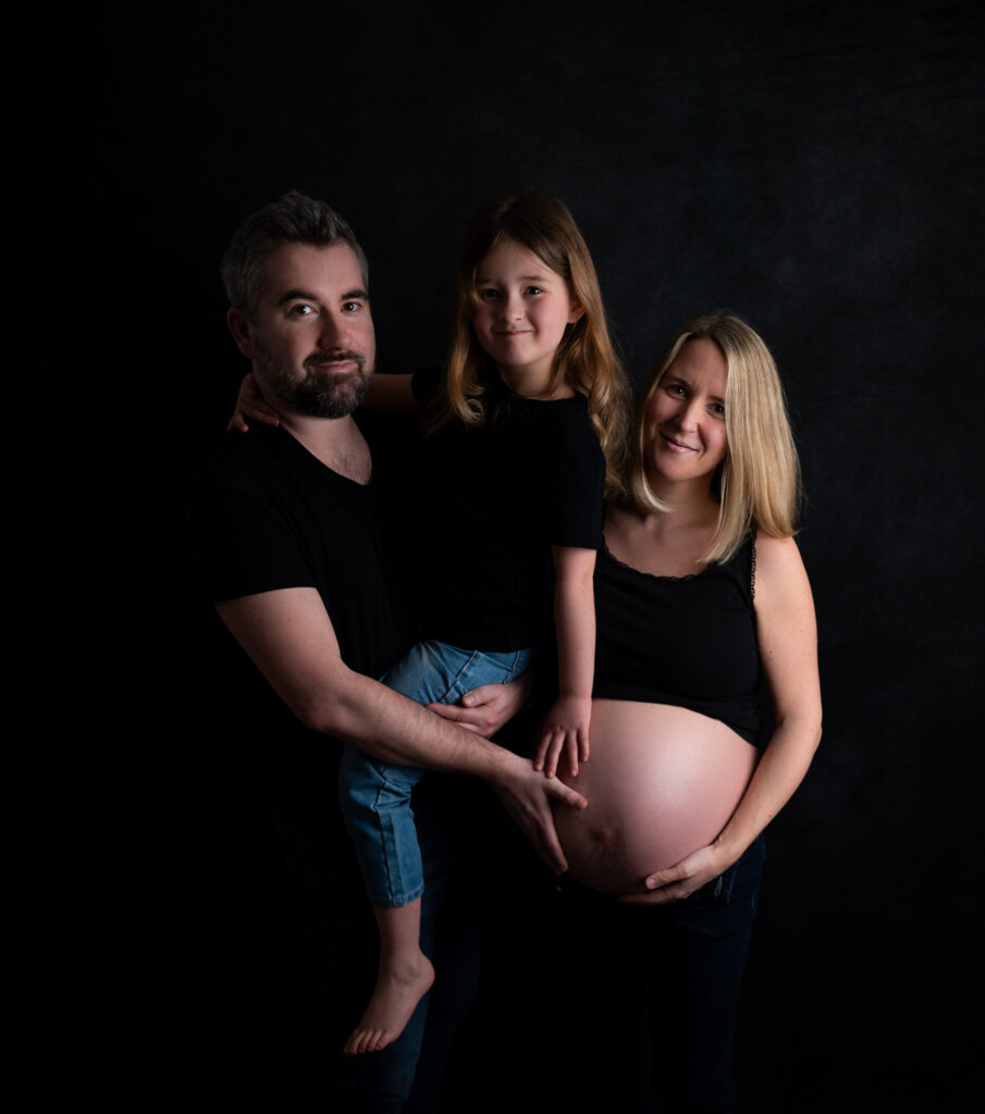 Famille maman enceinte shooting grossesse Houilles shooting grossesse Yvelines shooting grossesse Ile de France shooting grossesse Paris photographe grossesse Houilles photographe grossesse Yvelines photographe grossesse Ile de France photographe grossesse Paris