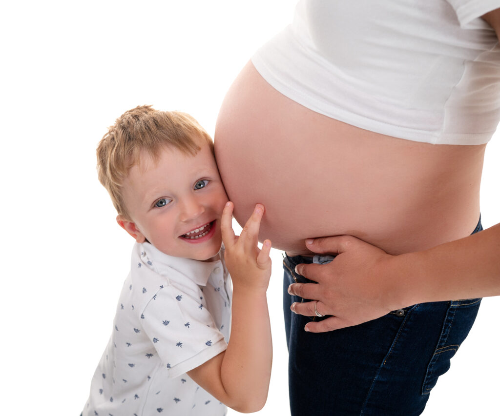 Futur grand frère câlin ventre photographe grossesse houilles shooting grossesse houilles photographe grossesse carrières-sur-seine photographe grossesse sartrouville photographe grossesse chatou photographe grossesse maisons-laffitte photographe grossesse le vésinet photographe grossesse bougival photographe grossesse nanterre photographe grossesse la garenne-colombes photographe grossesse yvelines photographe grossesse hauts de seine photographe grossesse val d'oise photographe grossesse ile-de-france photographe grossesse paris