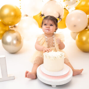 Bébé de 1 an smash the cake séance photo anniversaire Houilles photographe bébé Houilles photographe bébé Sartrouville photographe bébé Carrières-sur-Seine photographe bébé Sartrouville photographe bébé Montesson photographe bébé Chatou photographe bébé Maisons-Laffitte photographe bébé Bougival photographe bébé Saint-Cloud photographe bébé Le Vésinet photographe bébé Yvelines photographe bébé Hauts de Seine photographe bébé Nanterre photographe bébé Colombes photographe bébé La Garenne-Colombes photographe bébé Rueil-Malmaison photographe bébé Puteaux photographe bébé Suresnes photographe bébé Courbevoie photographe bébé la Défense photographe bébé Val d'Oise photographe bébé Bezons photographe bébé Argenteuil photographe bébé Cergy